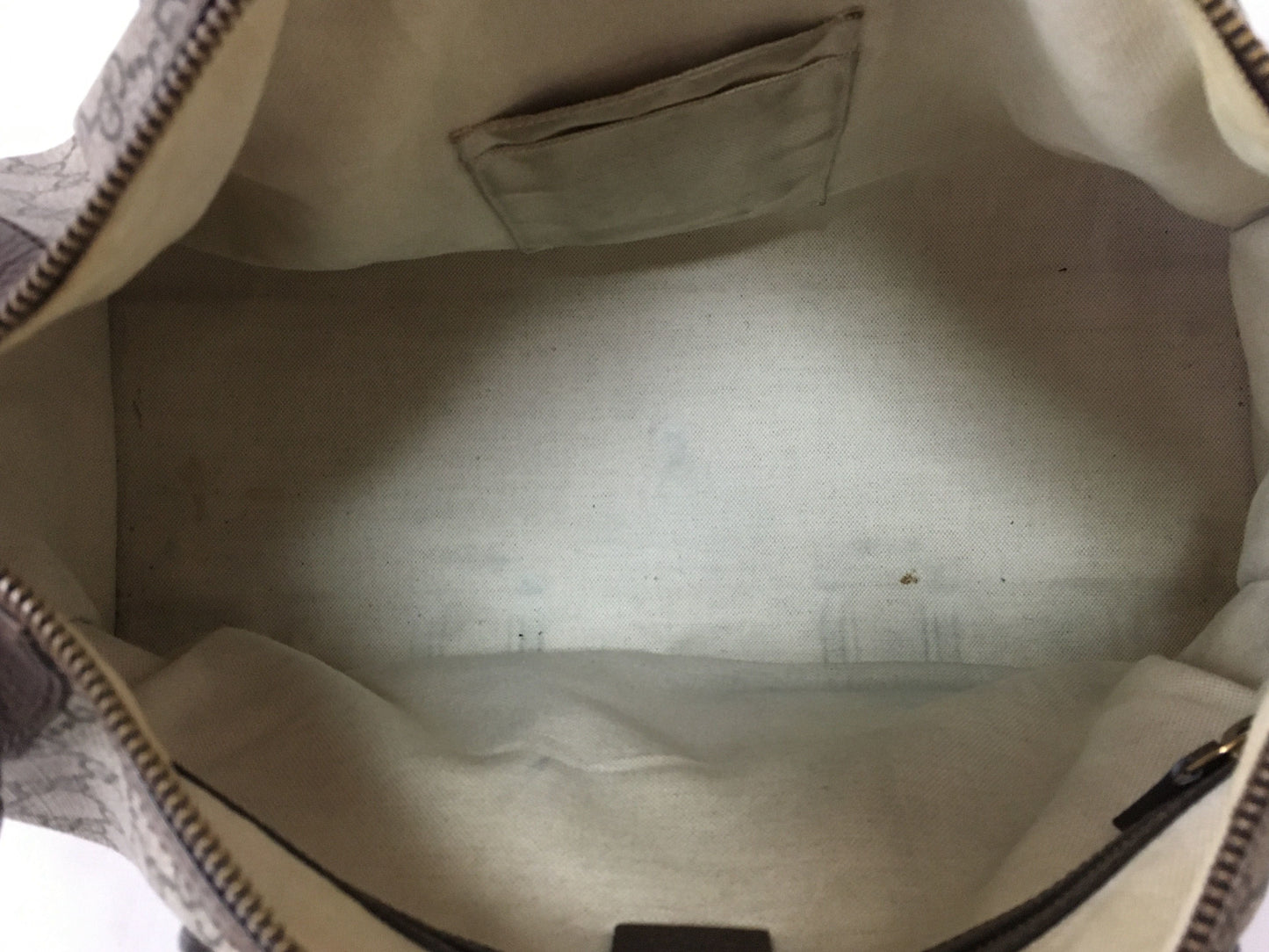 GUCCI Soft GG Supreme Monogram Web Neo Vintage Duffle Bag in Beige