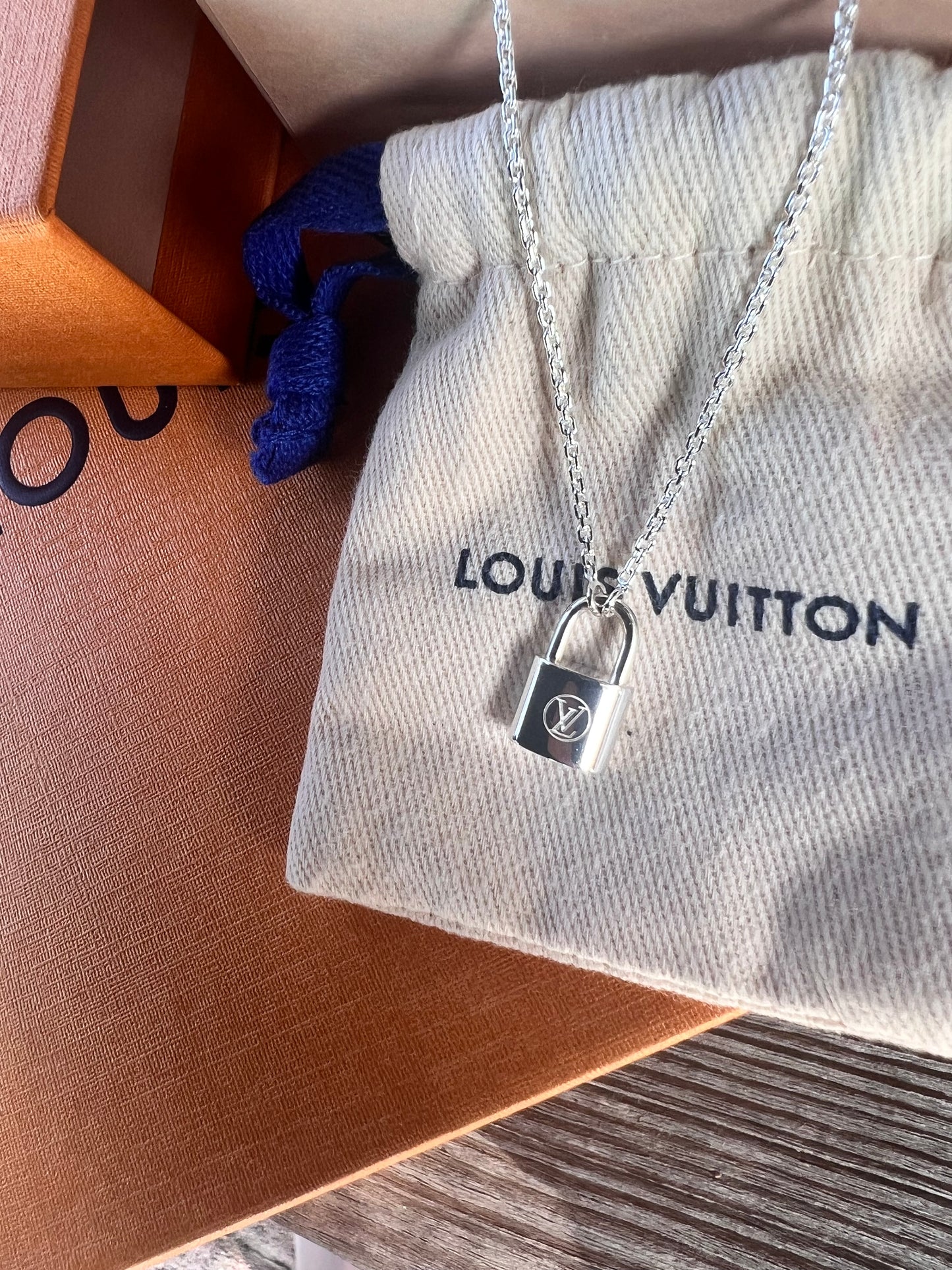 Louis Vuitton Lock It sterling silver pendant necklace