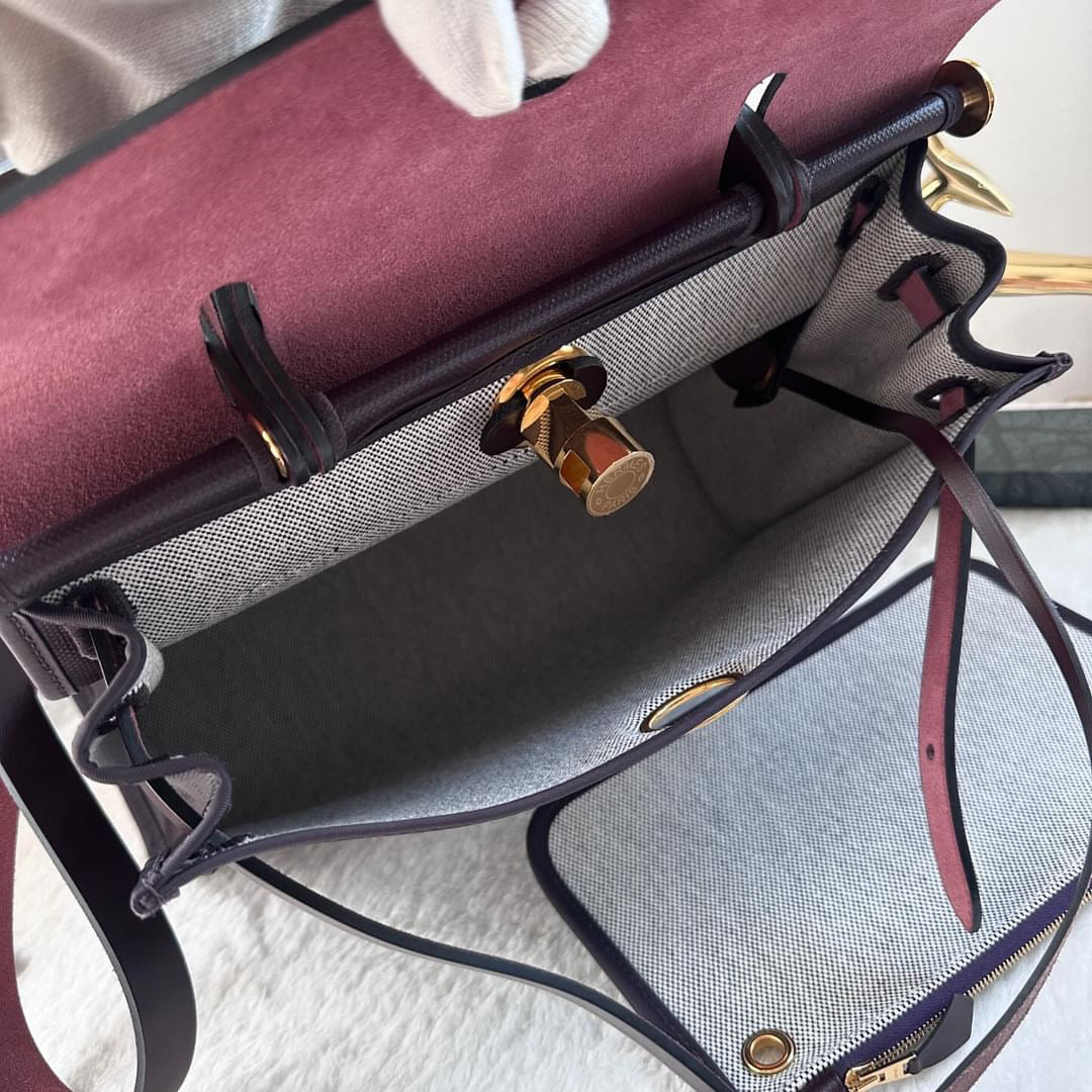 Hermes herbag 31 Rouge Sellier Vache Hunter Coated Toile GHW ST:Z