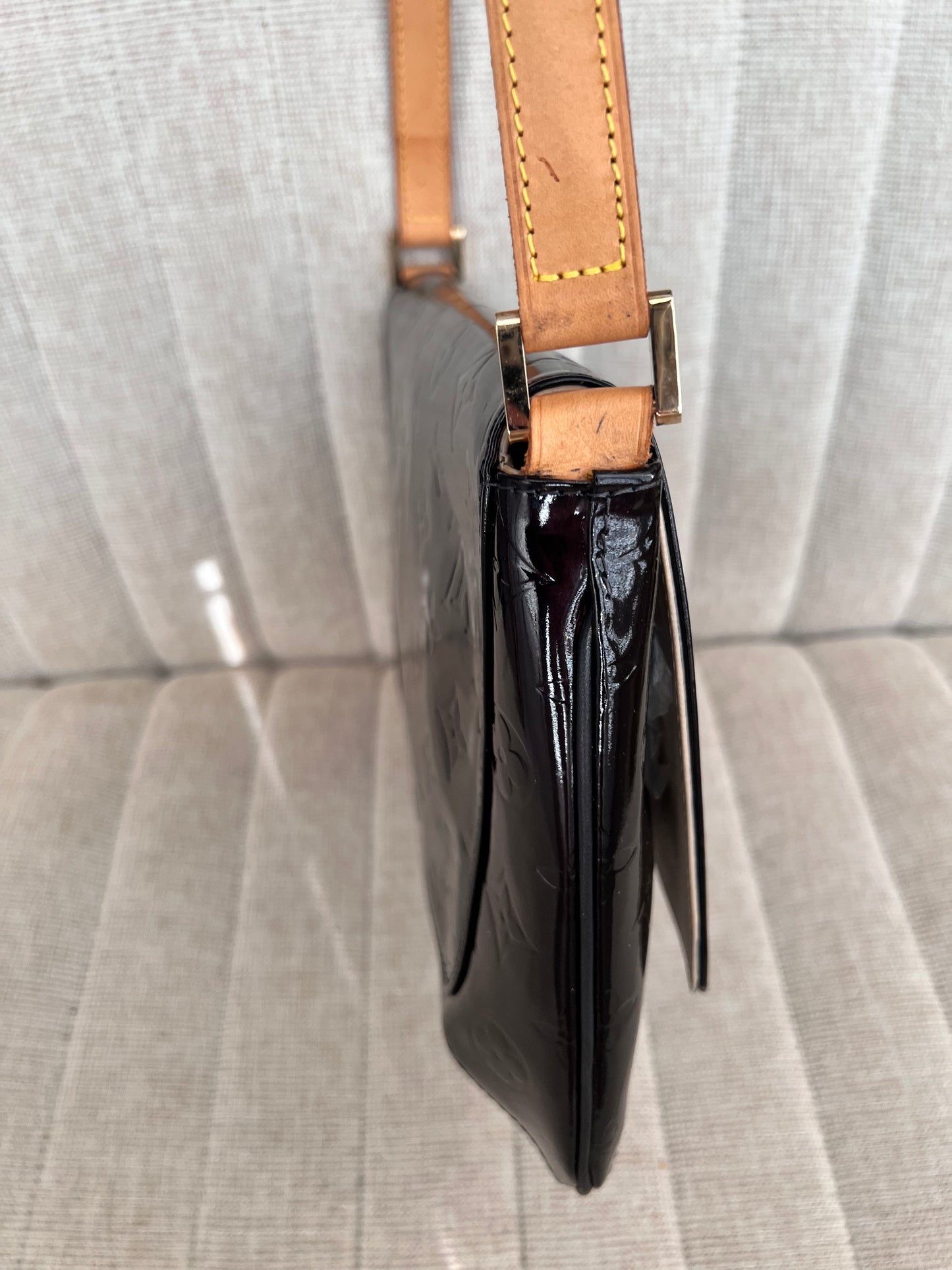 LV black Vernis musette shoulder bag