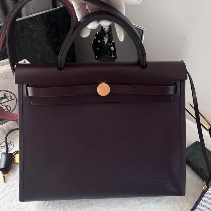 Hermes herbag 31 Rouge Sellier Vache Hunter Coated Toile GHW ST:Z