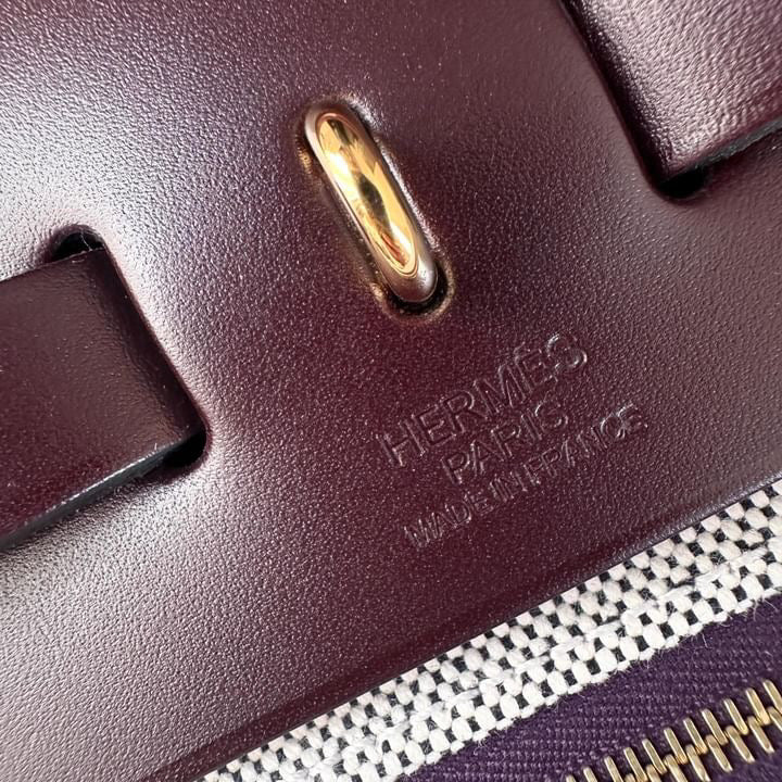 Hermes herbag 31 Rouge Sellier Vache Hunter Coated Toile GHW ST:Z