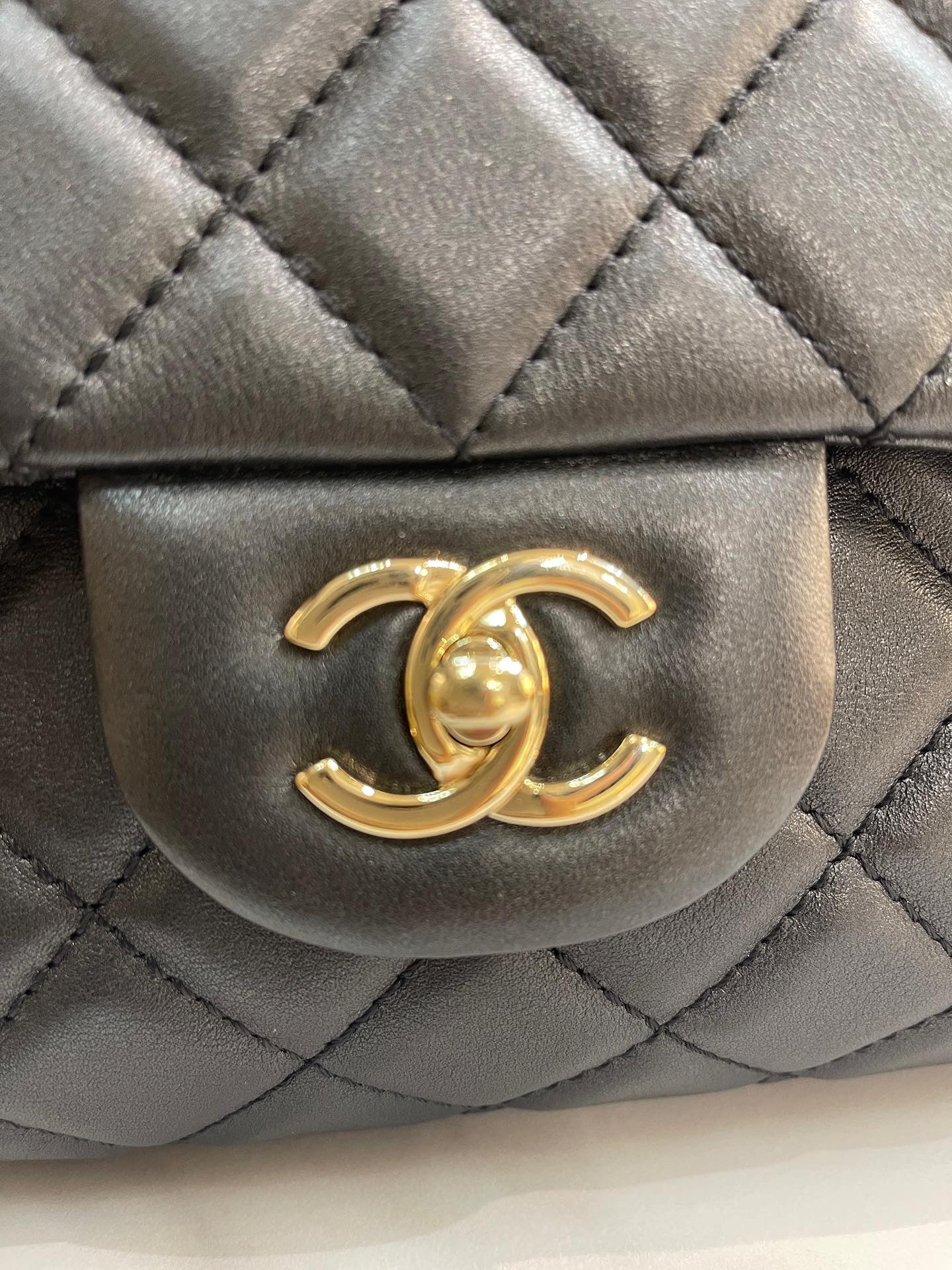 Chanel supermodel airline XXL flap bag