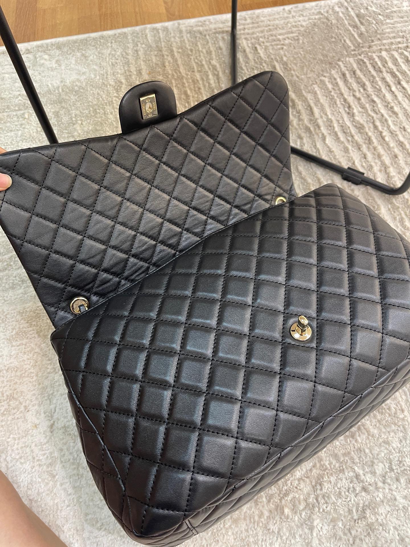 Chanel supermodel airline XXL flap bag