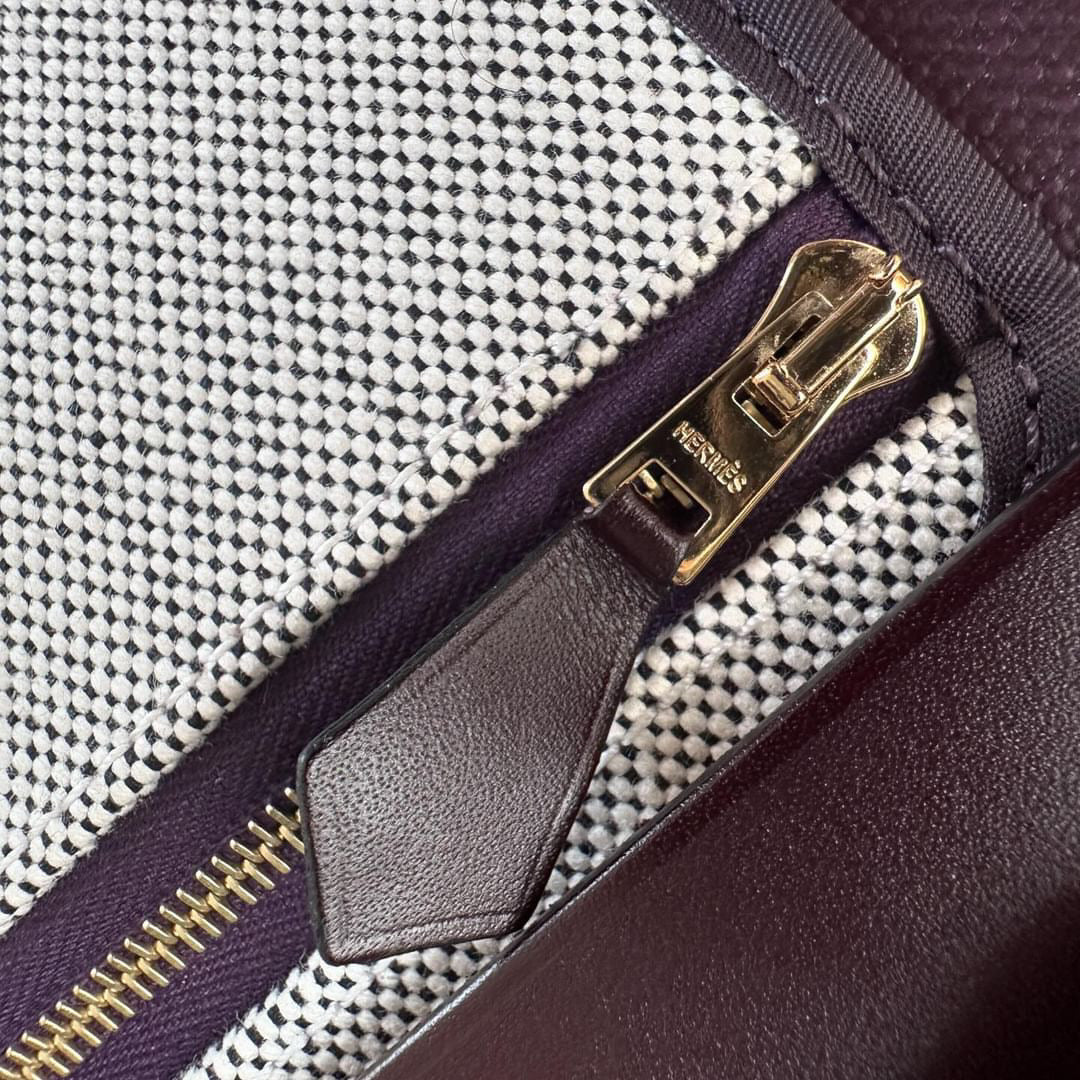 Hermes herbag 31 Rouge Sellier Vache Hunter Coated Toile GHW ST:Z