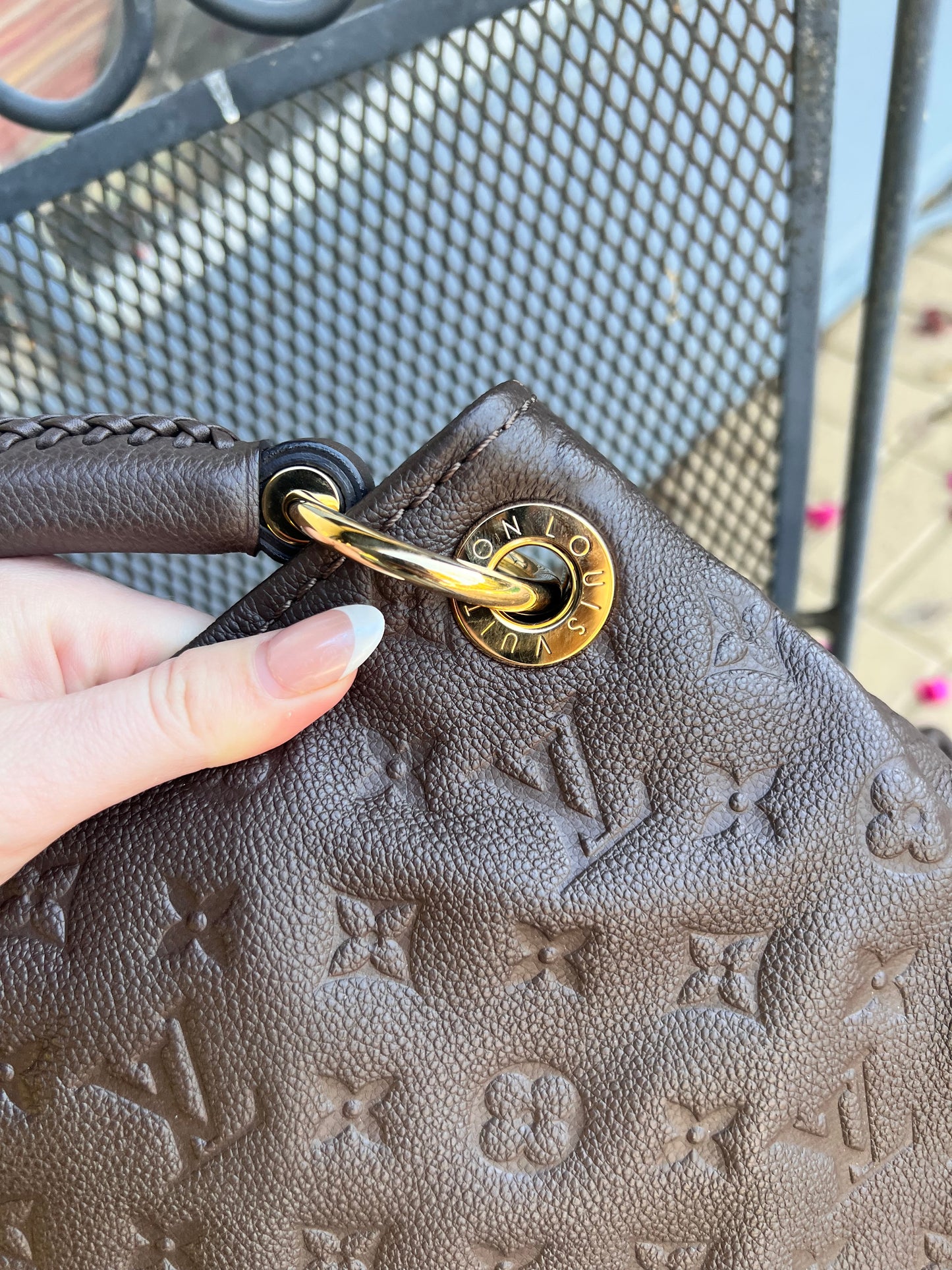 Louis Vuitton artsy empriente dark chocolate leather hobo MM tote