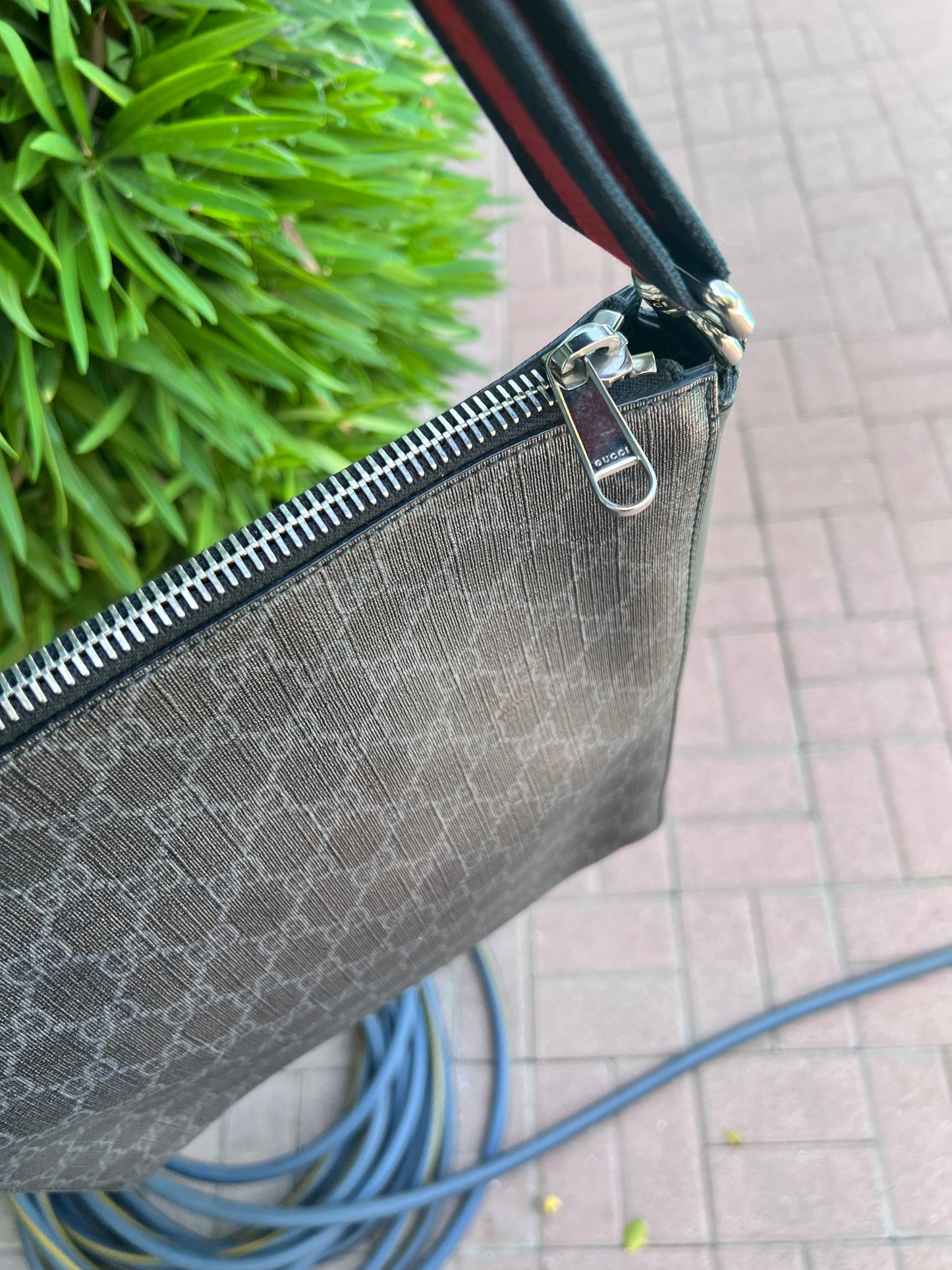 Gucci black GG coated canvas messenger bag medium