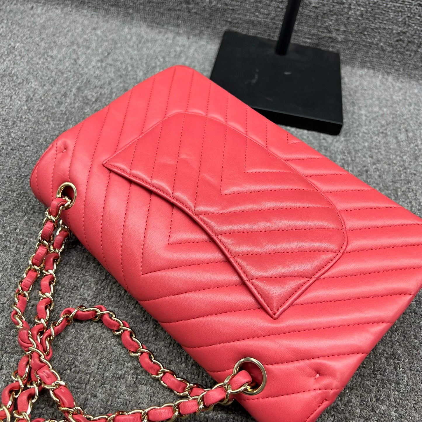 Chanel coral lambskin chevron medium classic flap
