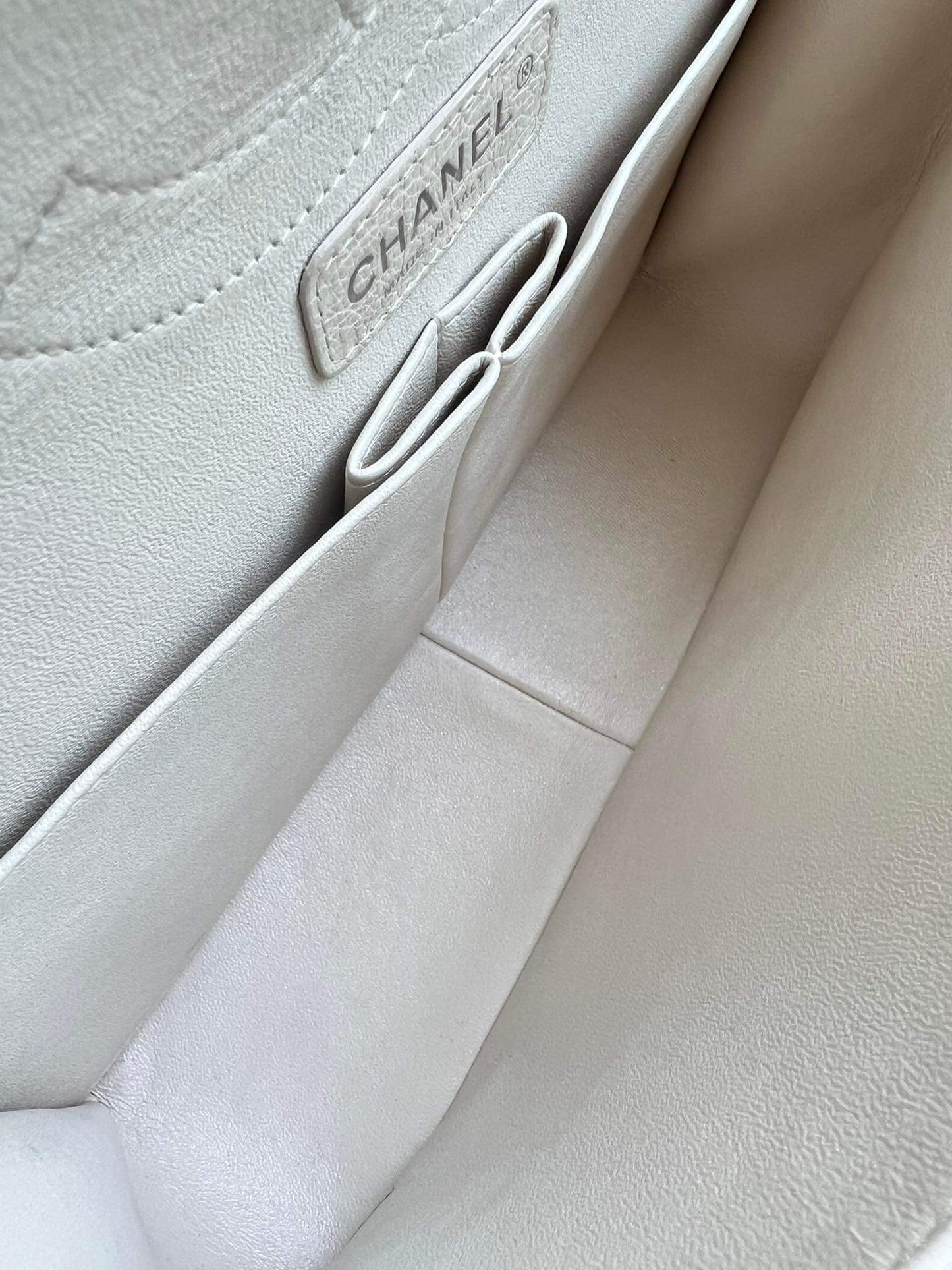 Chanel beige caviar jumbo double flap