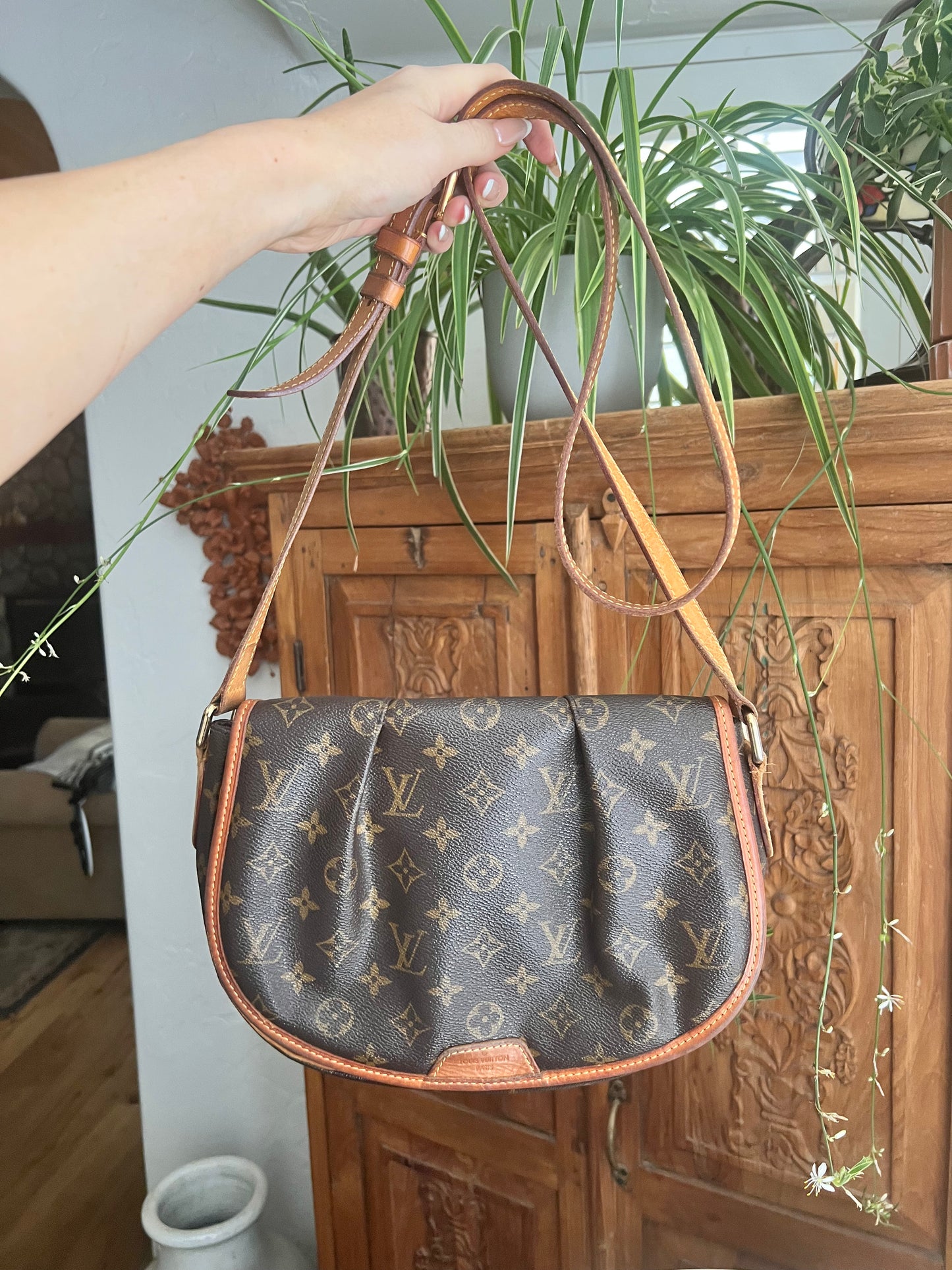 Louis Vuitton monogram Menilomontant crossbody messenger bag PM