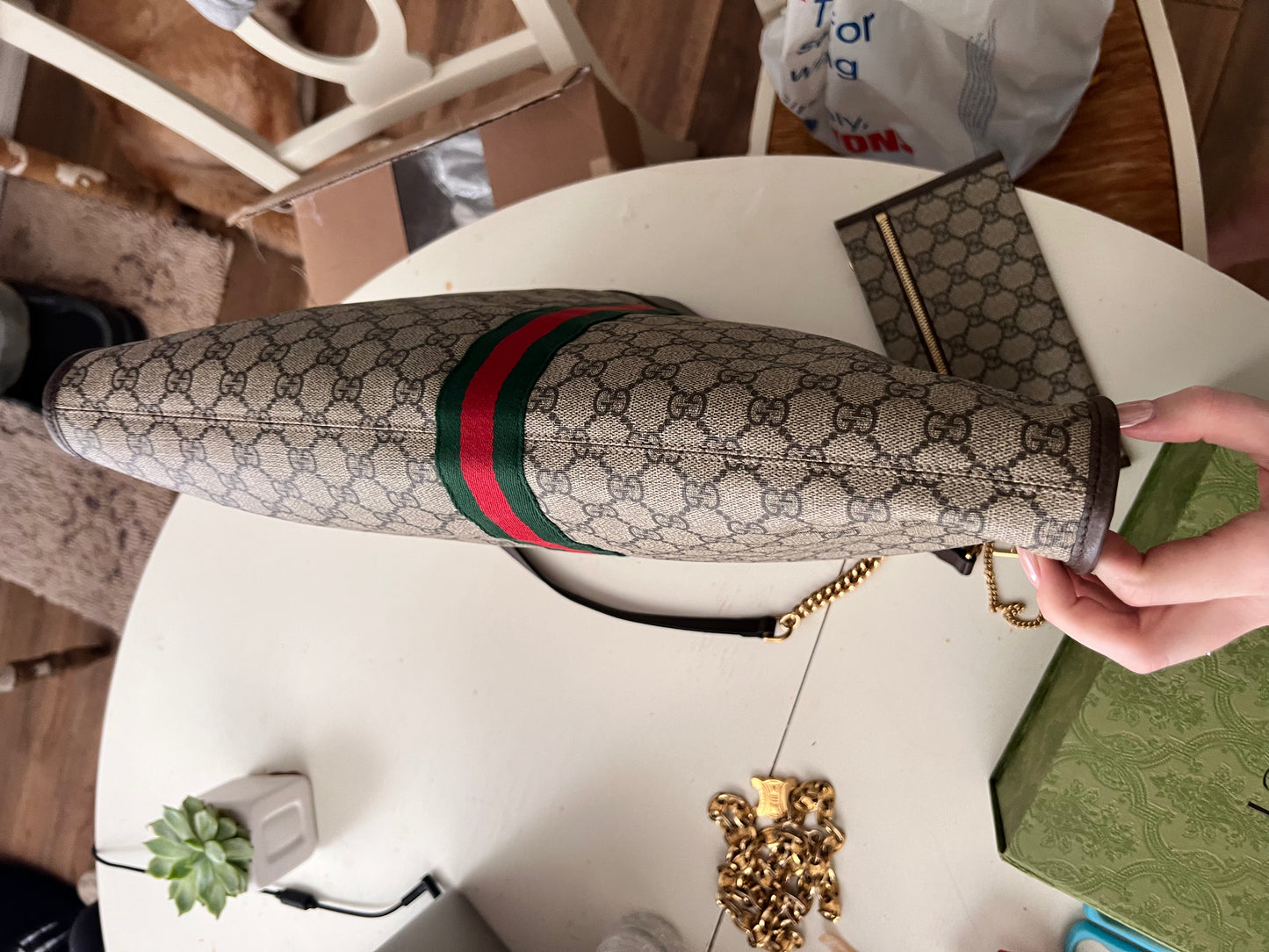 Gucci GG supreme tiger head large tote with pochette
