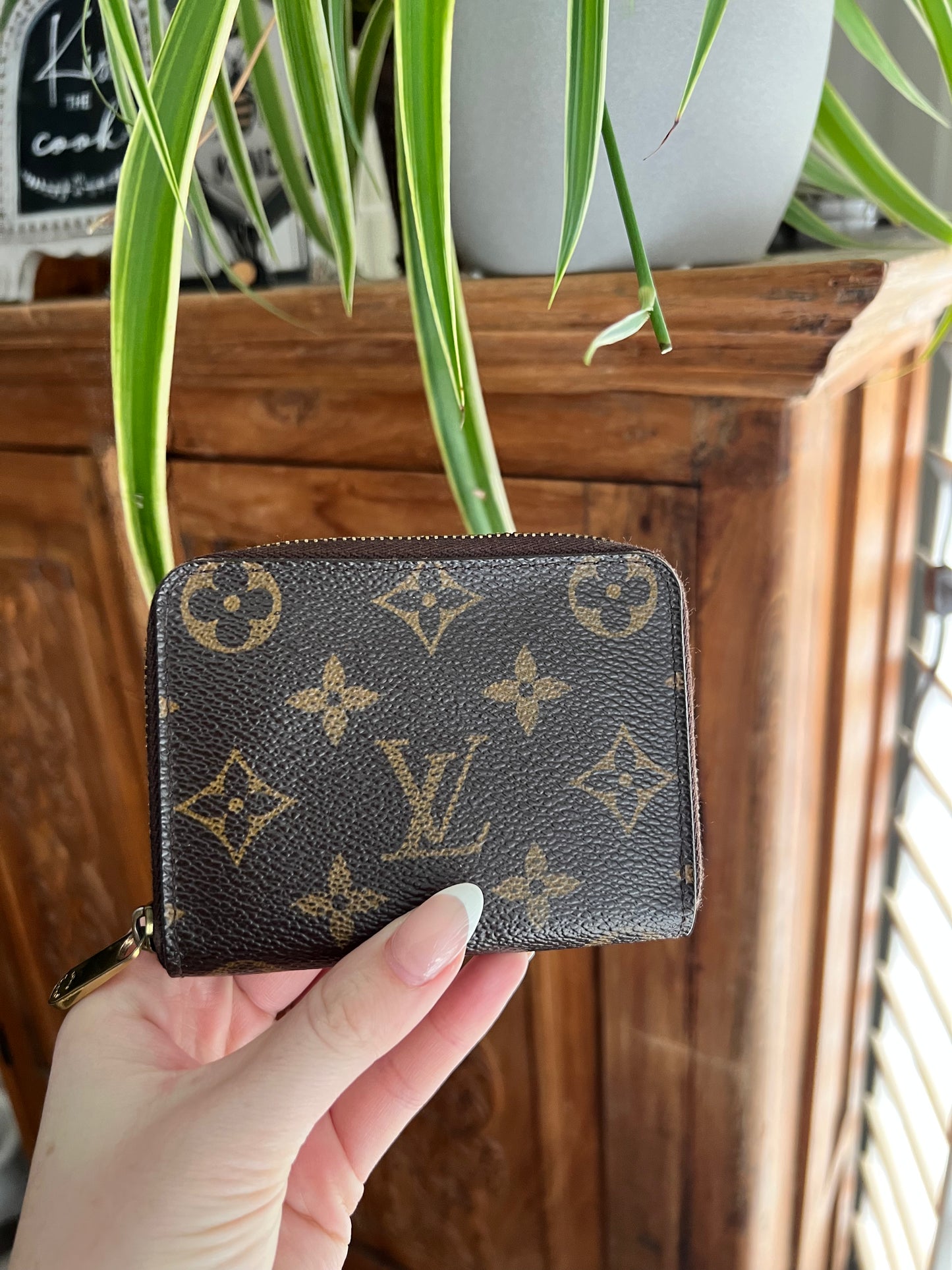 Louis Vuitton monogram zippy card coin compact, wallet