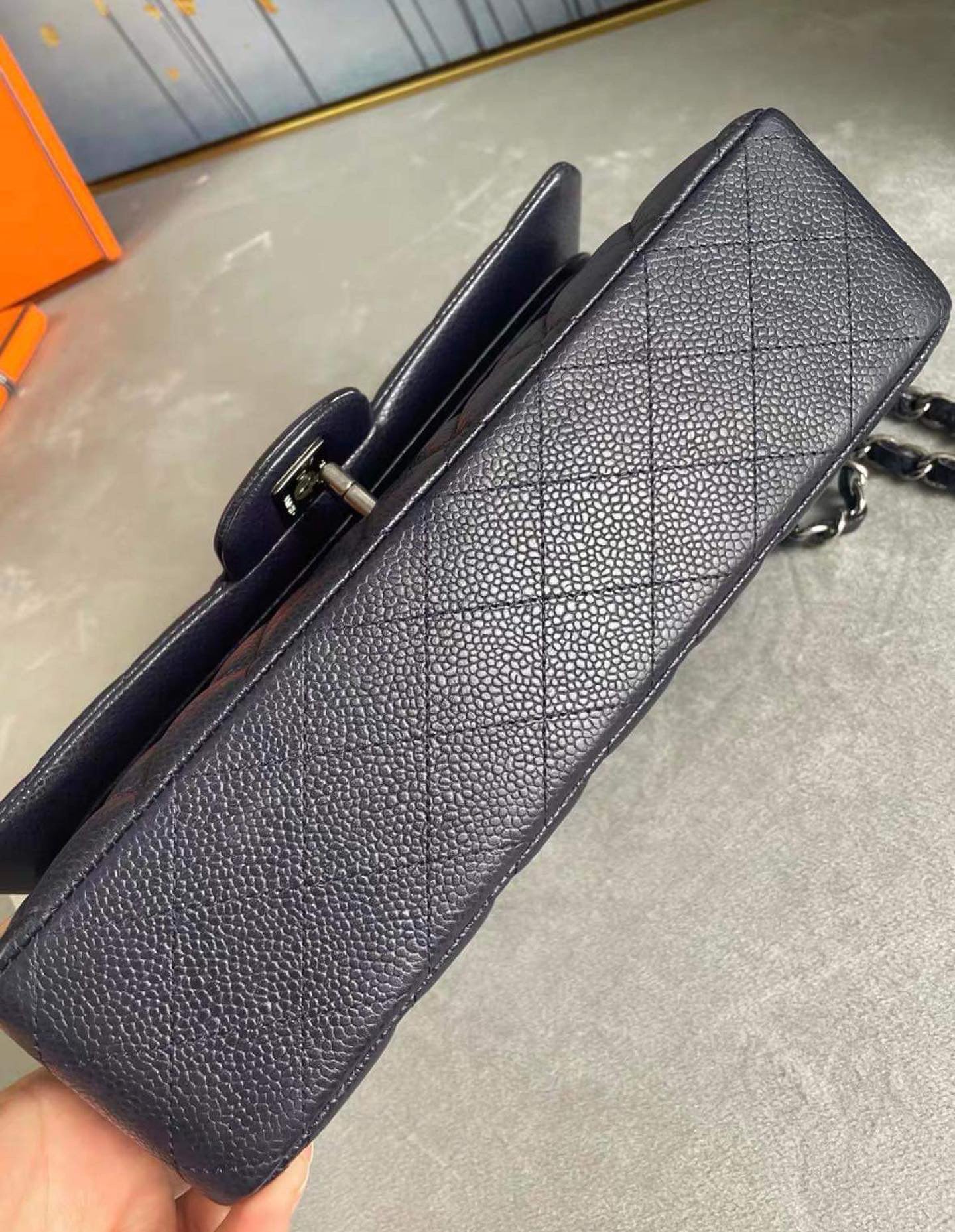 Chanel medium classic flap navy caviar SHW