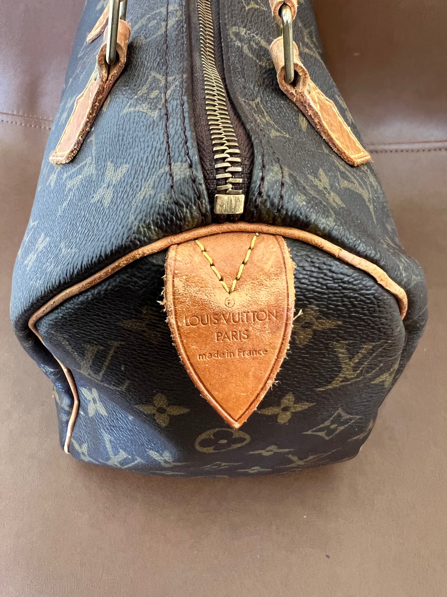 Louis Vuitton vintage monogram speedy 25
