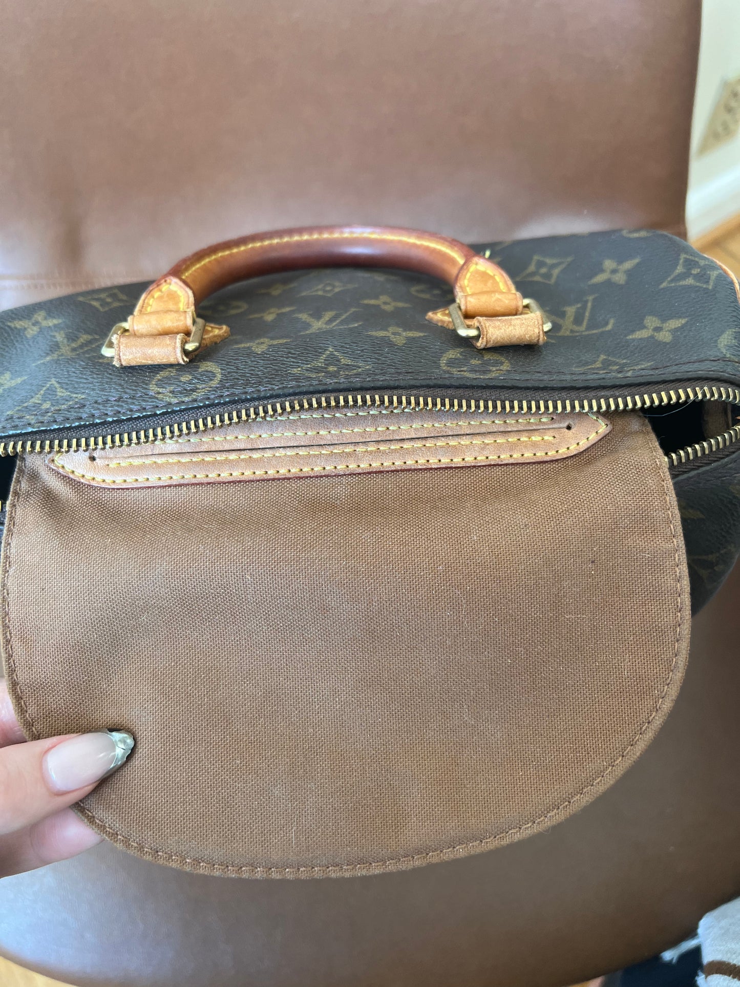 Louis Vuitton vintage monogram speedy 25