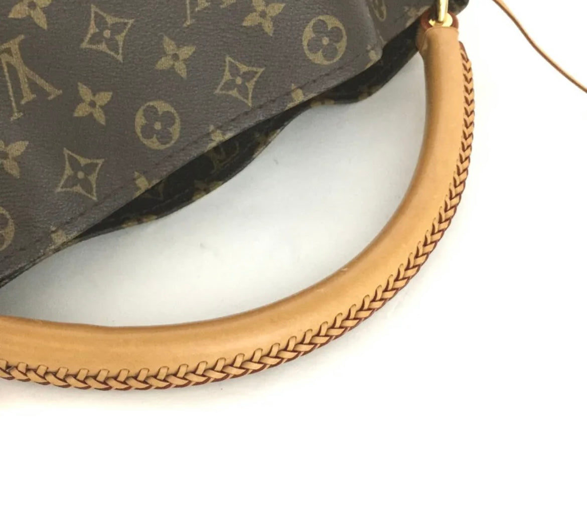 Louis Vuitton monogram artsy MM hobo tote