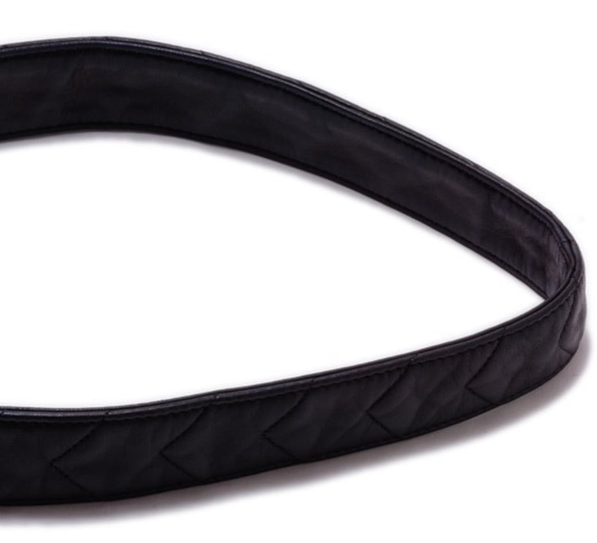 Chanel chevron black lambskin messenger flap bag
