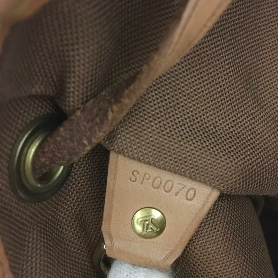 Louis Vuitton monogram montsouris MM backpack
