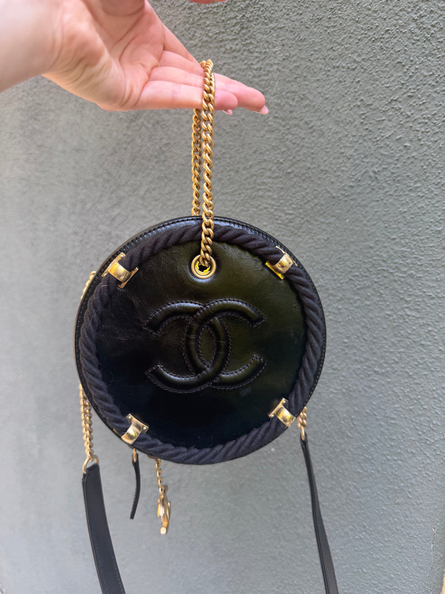 Chanel cruise filigree round glazed calfskin two way