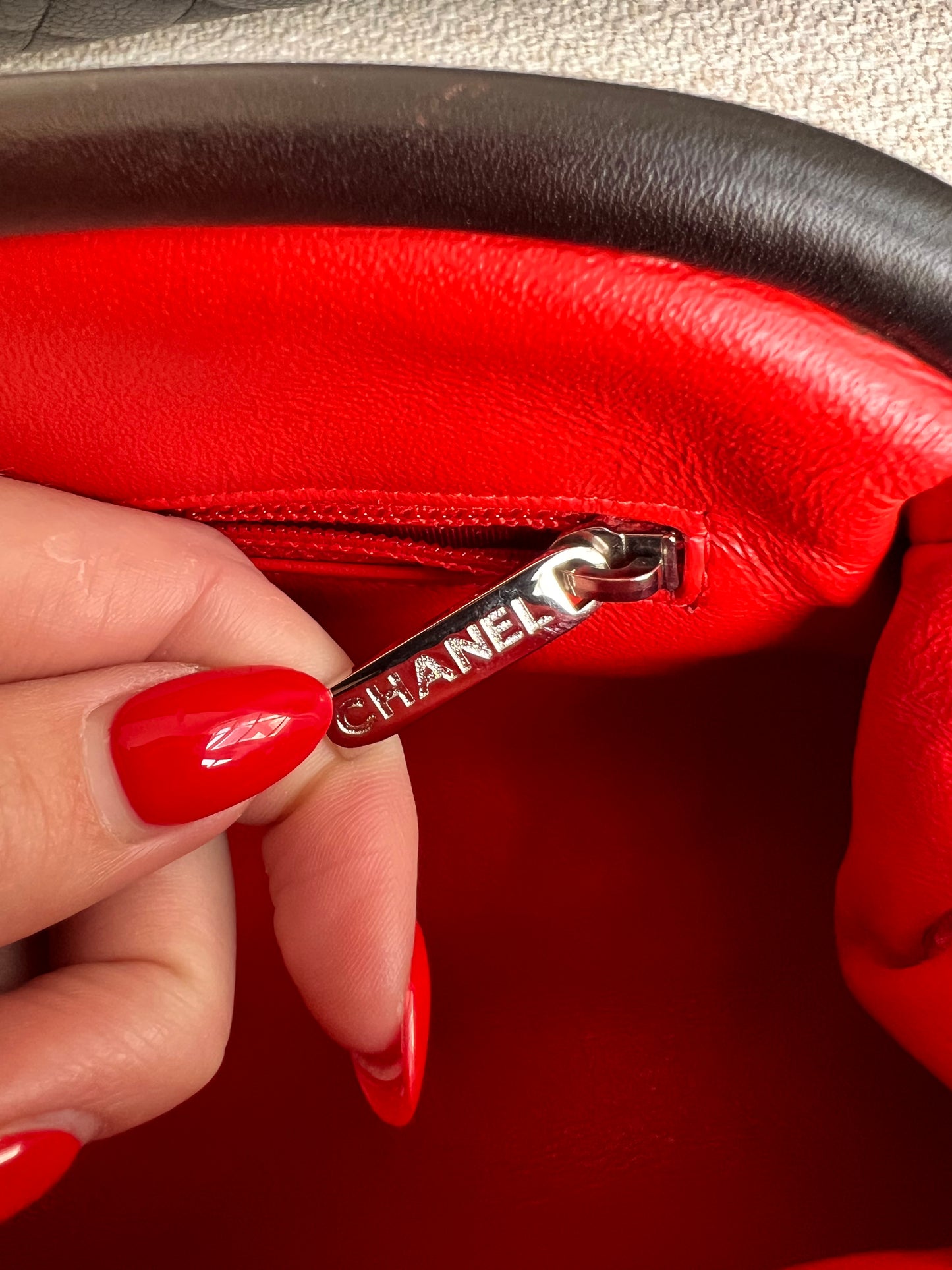 Chanel patent kisslock CC clutch