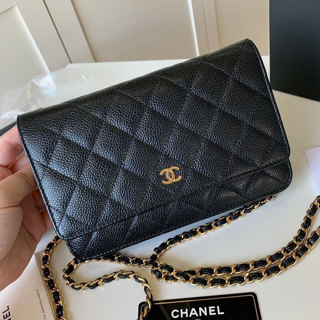 Chanel black caviar wallet on chain