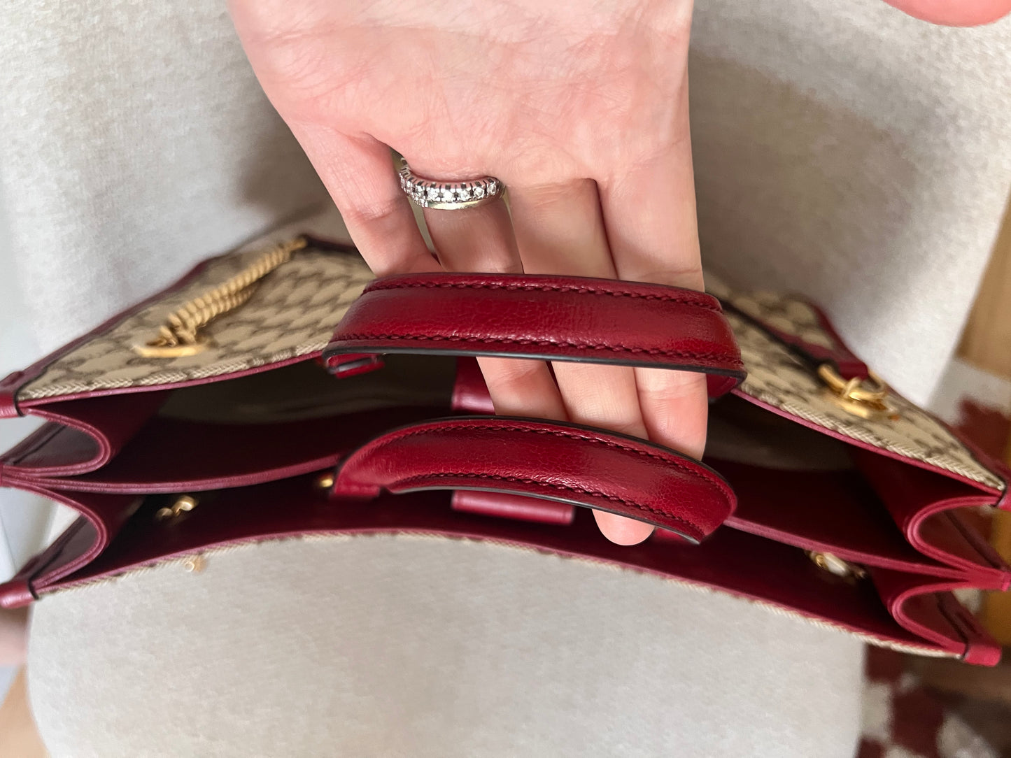 Gucci bordeaux GG two way tote