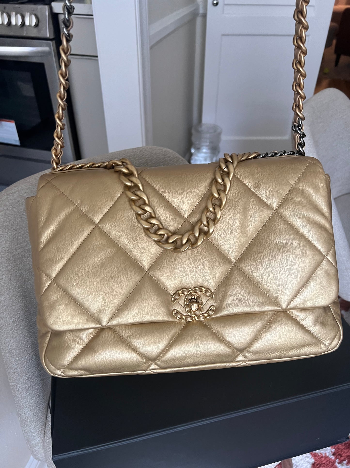 Chanel C19 MAXI flap in champagne gold goat