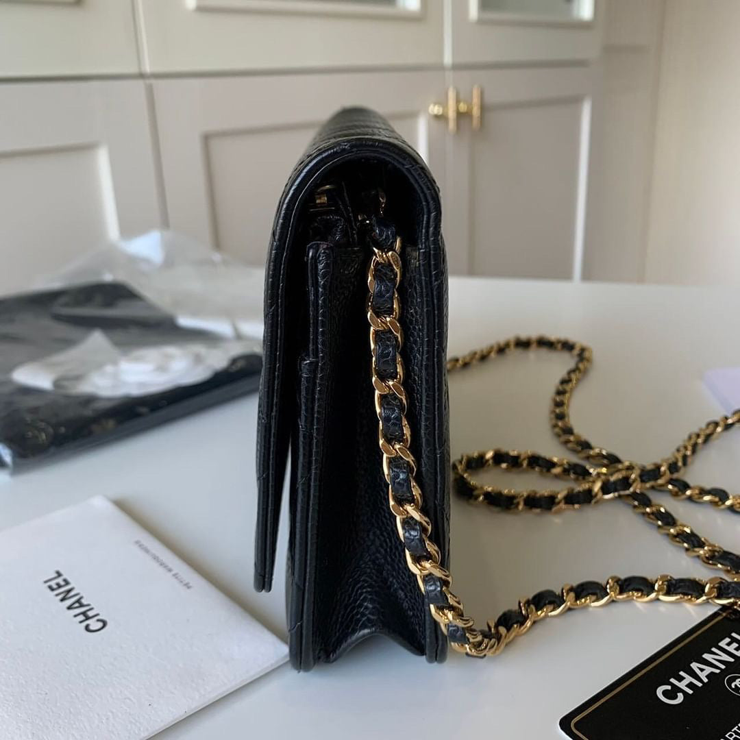 Chanel black caviar wallet on chain