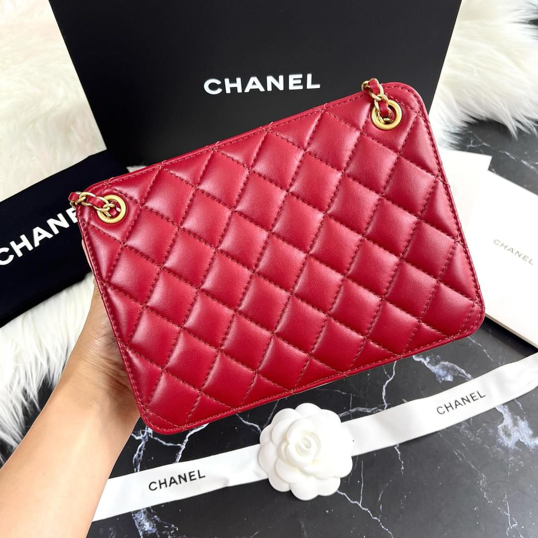 Chanel cherry red chain CC tote