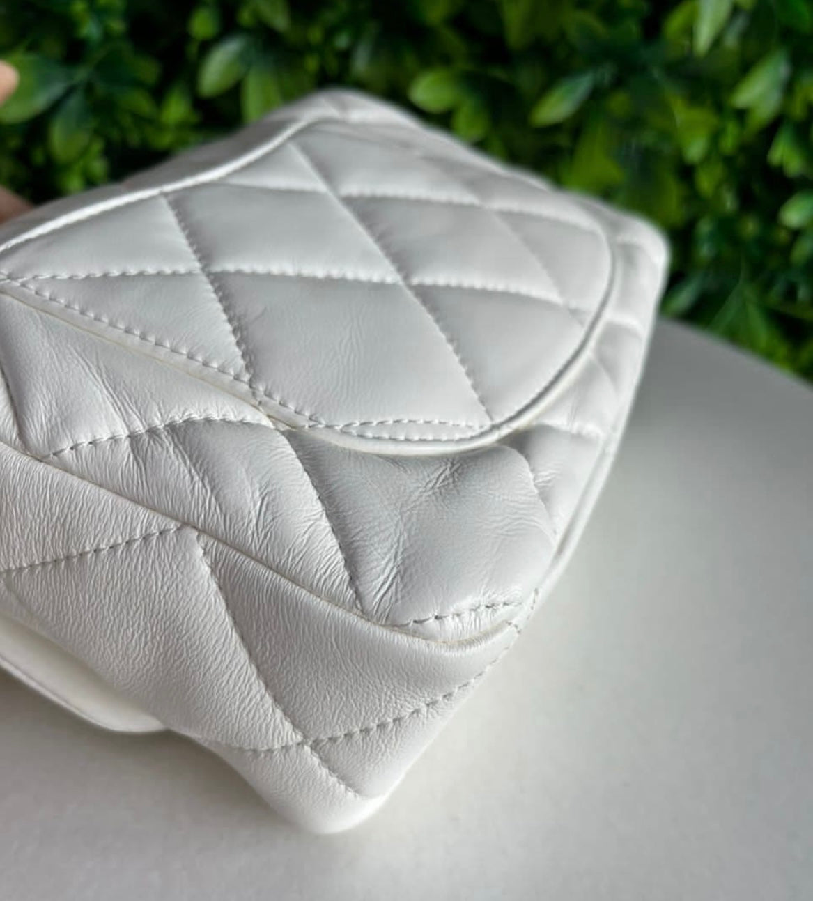 Chanel 23S white lambskin coco love CC heart flap