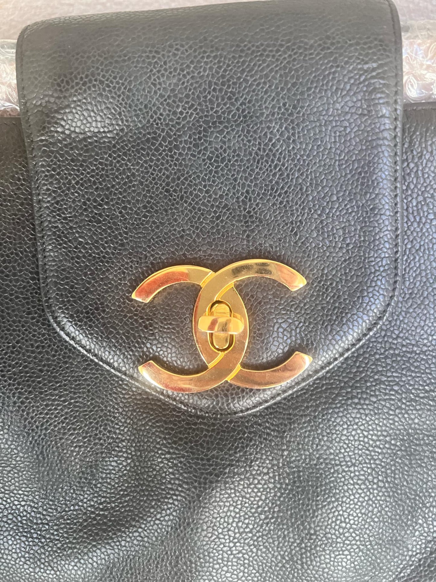 Chanel vintage supermodel black caviar tote