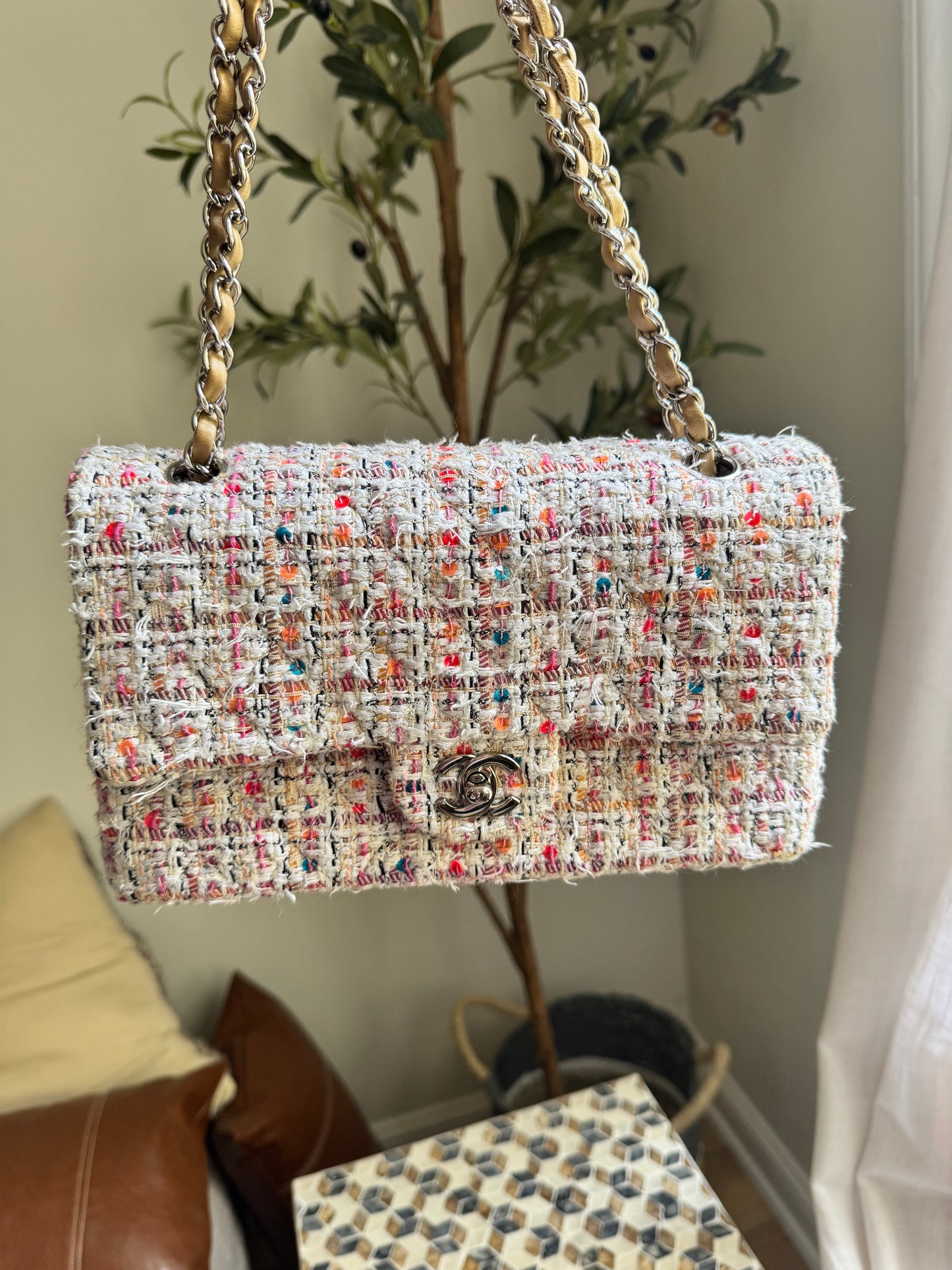 Chanel Tweed Multicolor Medium Classic Flap