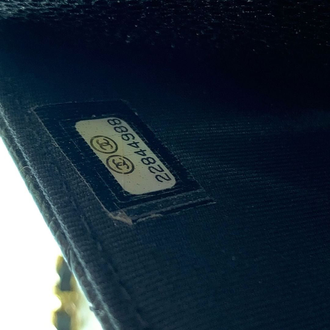 Chanel black caviar wallet on chain