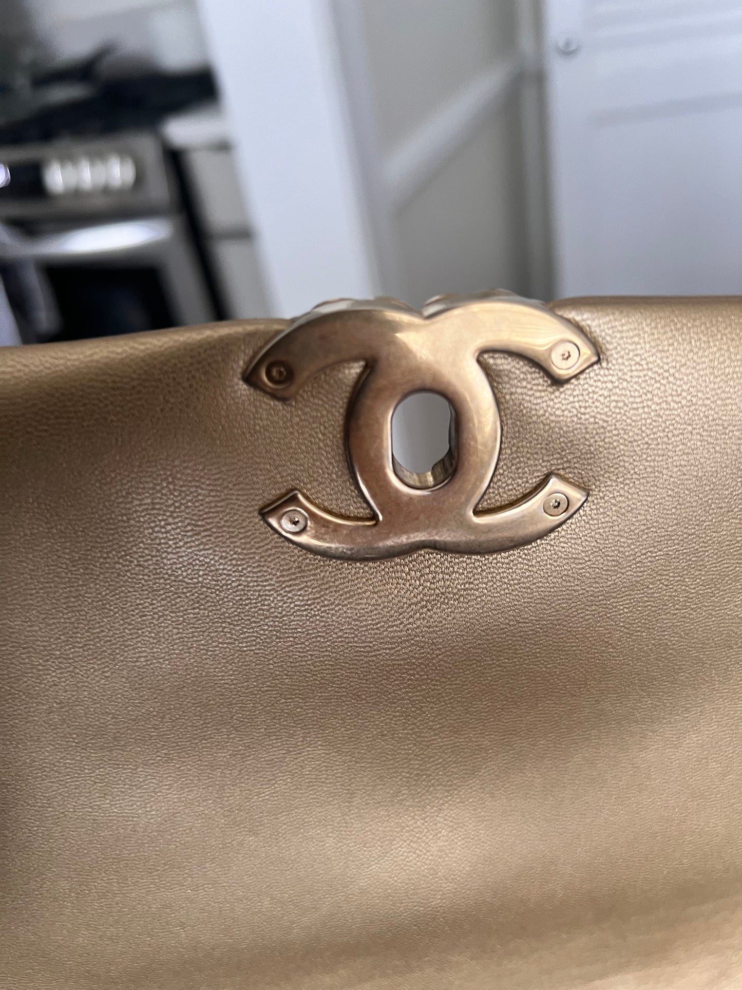 Chanel C19 MAXI flap in champagne gold goat