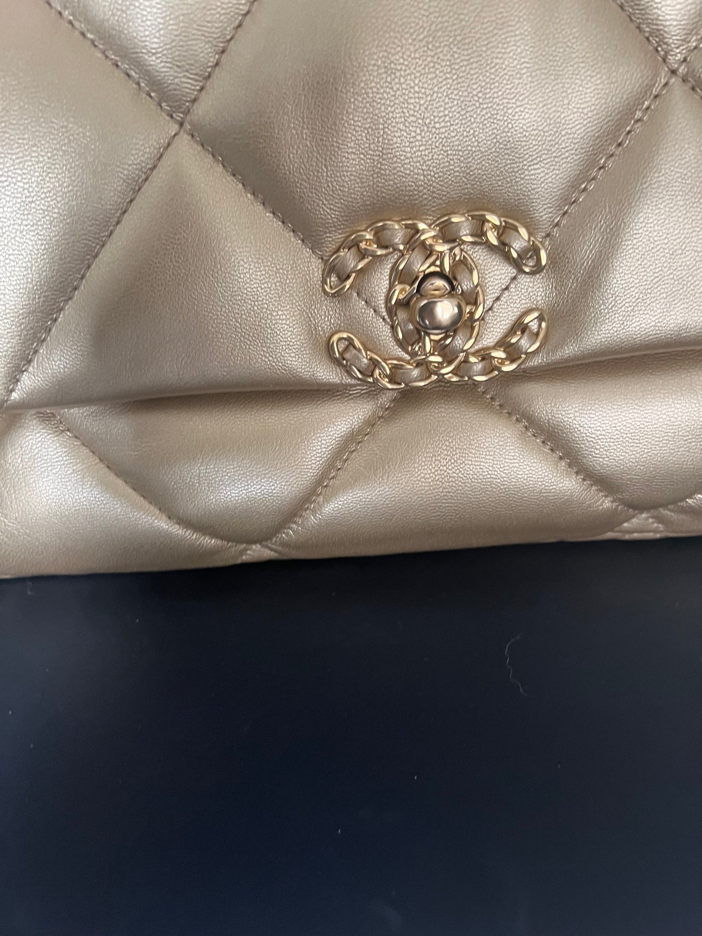 Chanel C19 MAXI flap in champagne gold goat