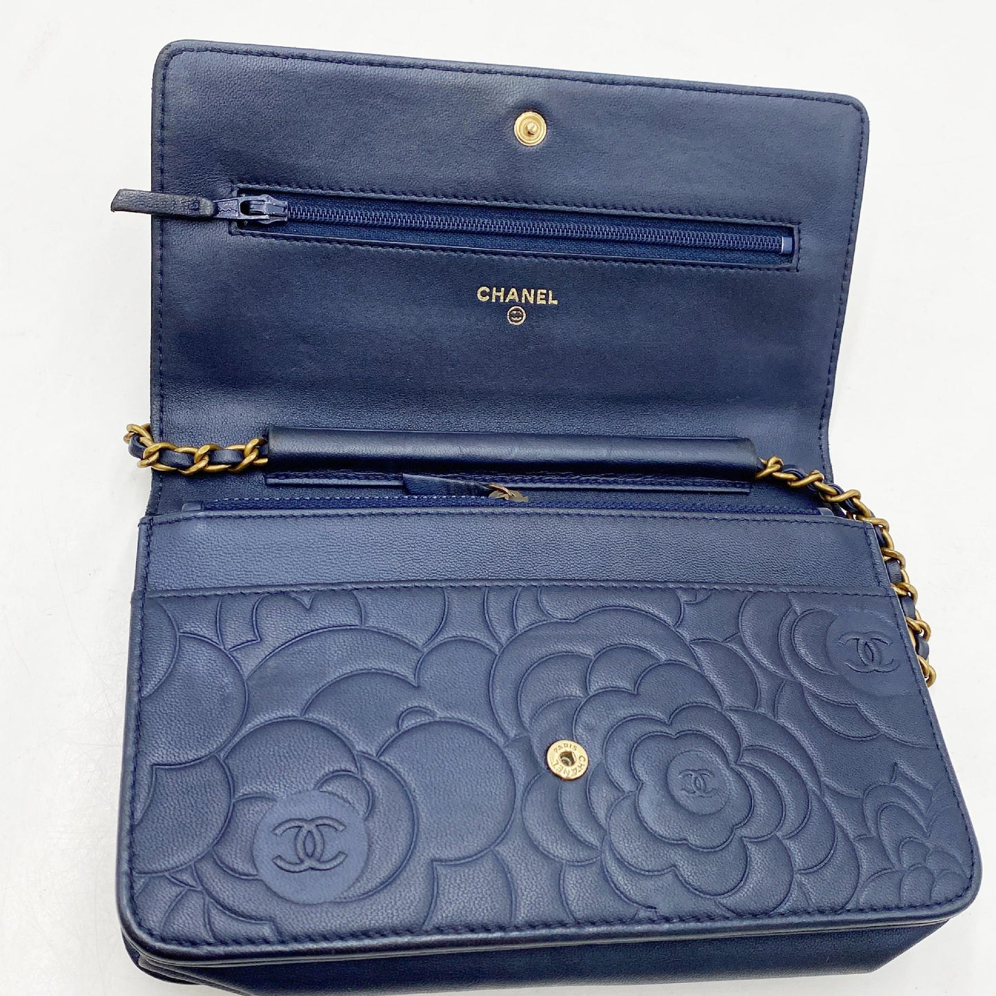 Chanel navy camellia wallet on chain aged GHW
