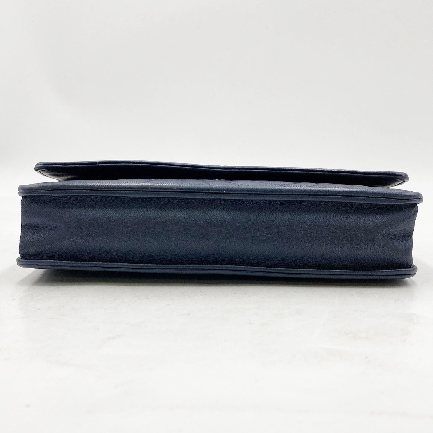 Chanel navy camellia wallet on chain aged GHW
