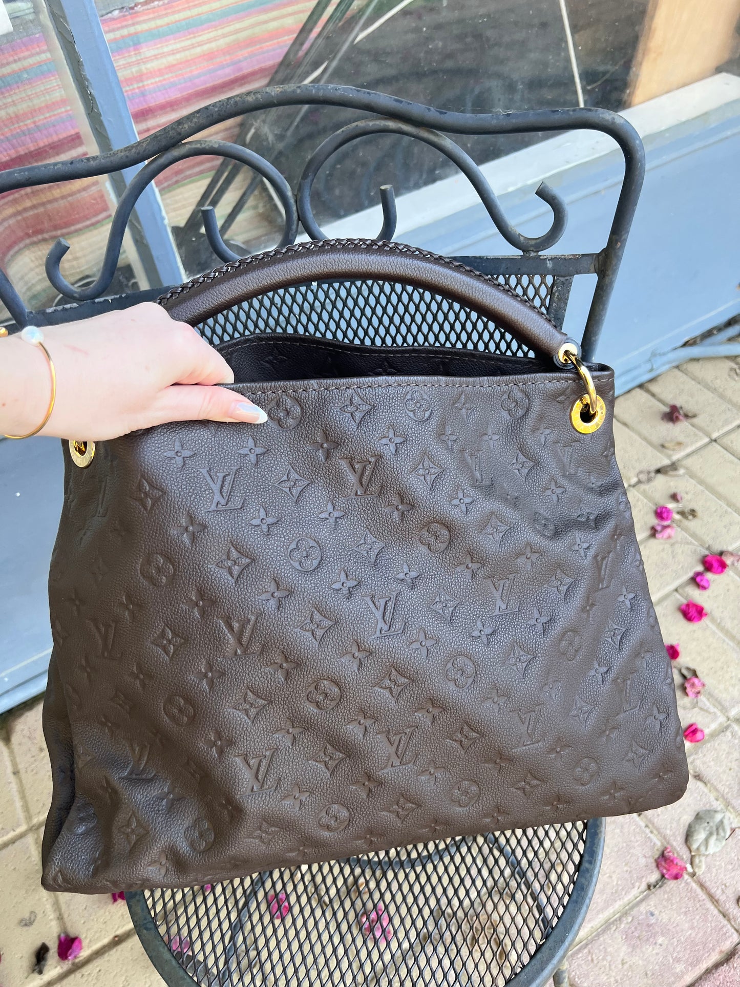 Louis Vuitton artsy empriente dark chocolate leather hobo MM tote