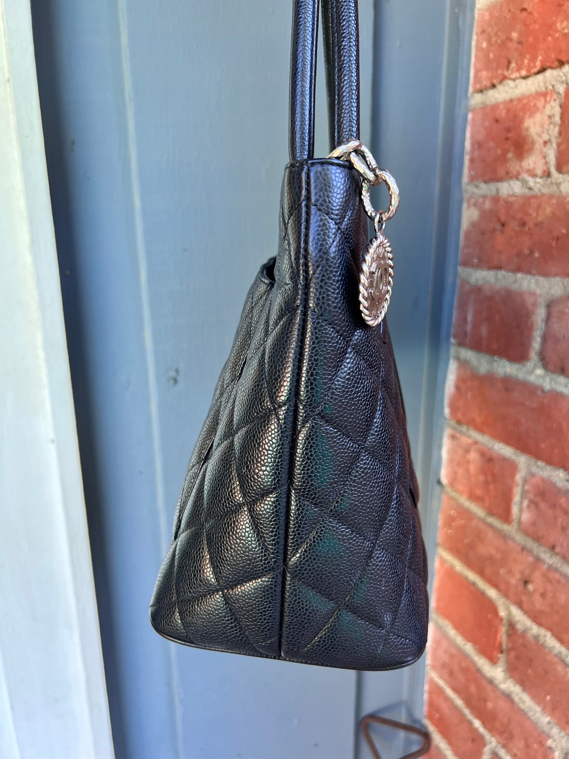 Chanel vintage black caviar medallion shoulder tote – Bag Babes