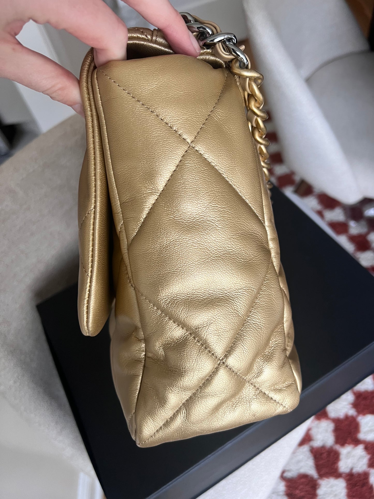 Chanel C19 MAXI flap in champagne gold goat