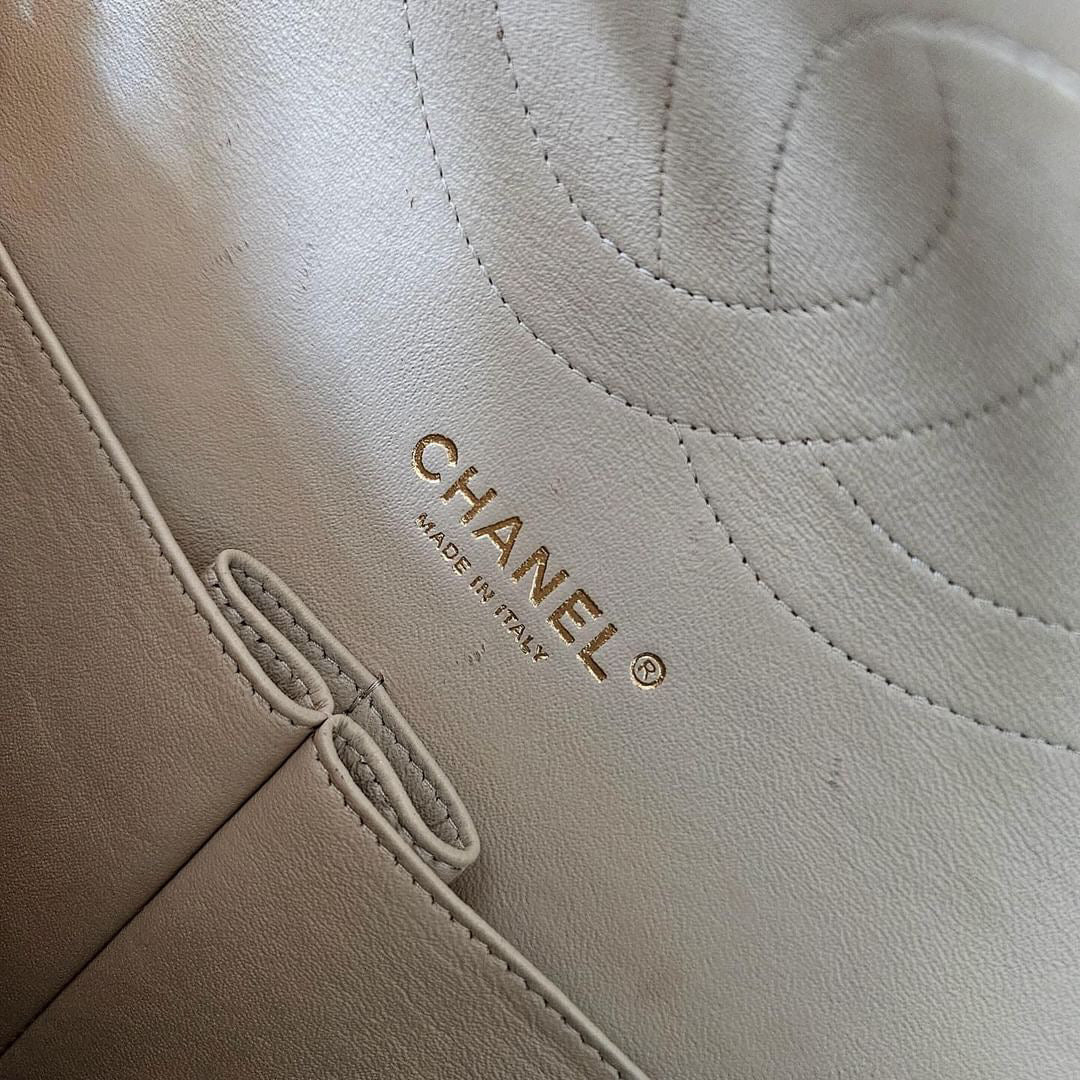 PARTIAL PAYMENT- Chanel Beige Claire caviar jumbo GHW