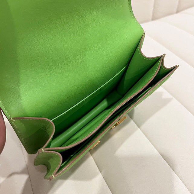 Hermes Constance 18 granny apple green swift GHW