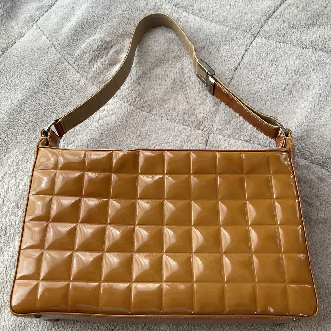 Chanel vintage chocolate bar shoulder bag