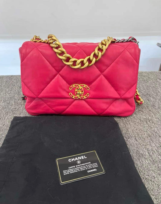 Chanel medium 19 deep raspberry pink flap