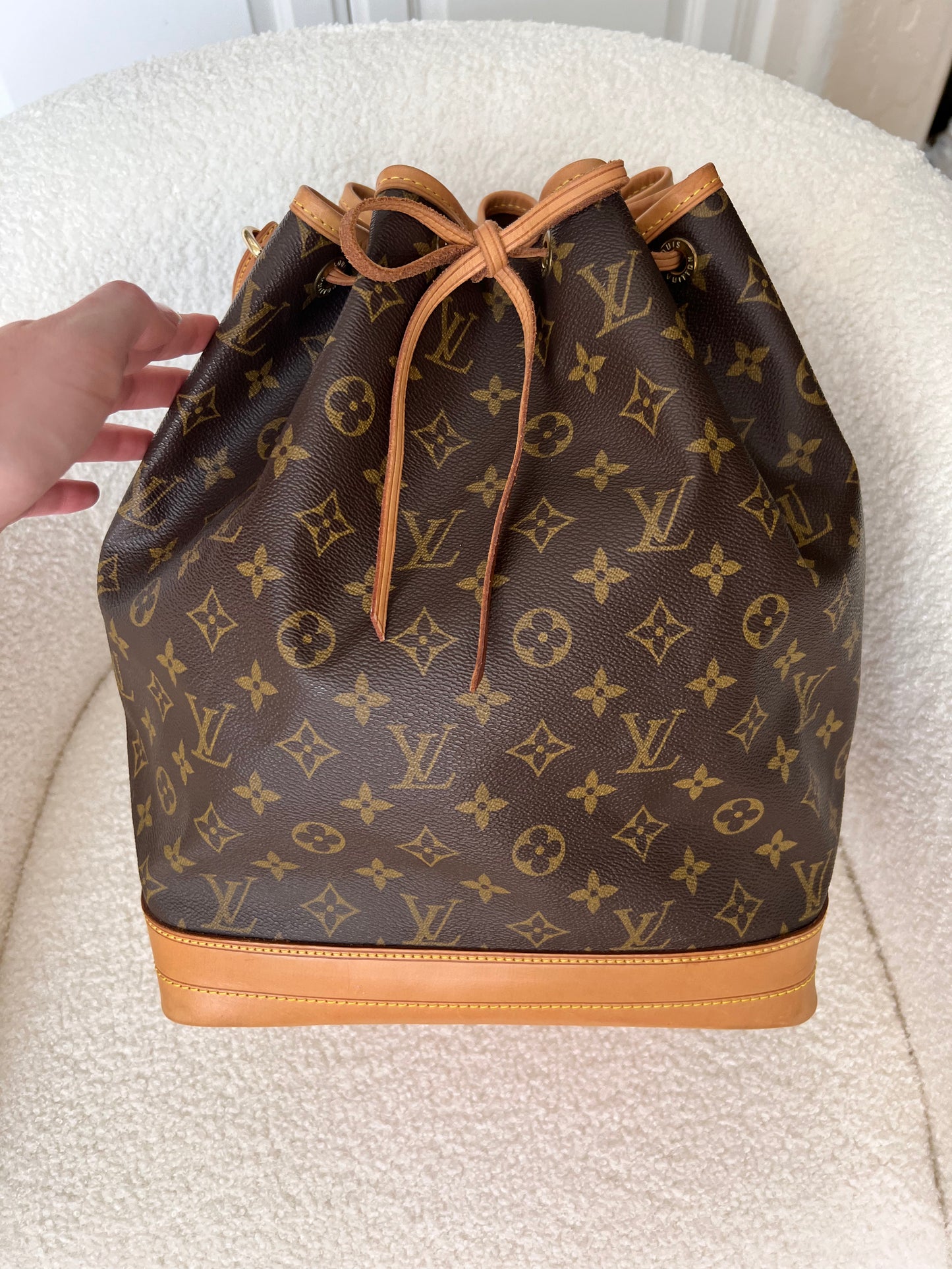 Louis Vuitton Monogram Noe GM shoulder bag