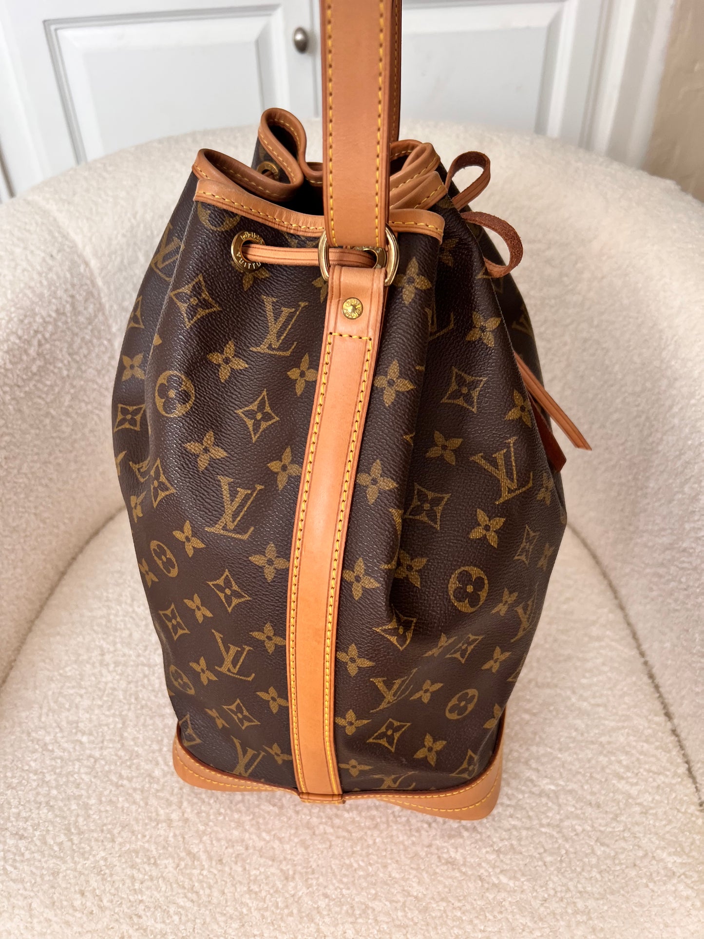 Louis Vuitton Monogram Noe GM shoulder bag