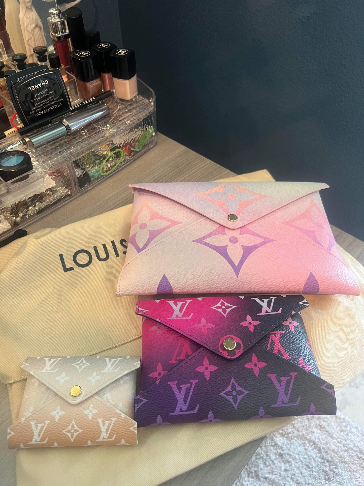 Louis Vuitton spring in the city kirigami pochette set