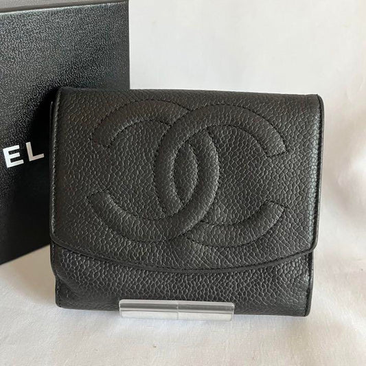 Chanel vintage caviar compact double sided wallet