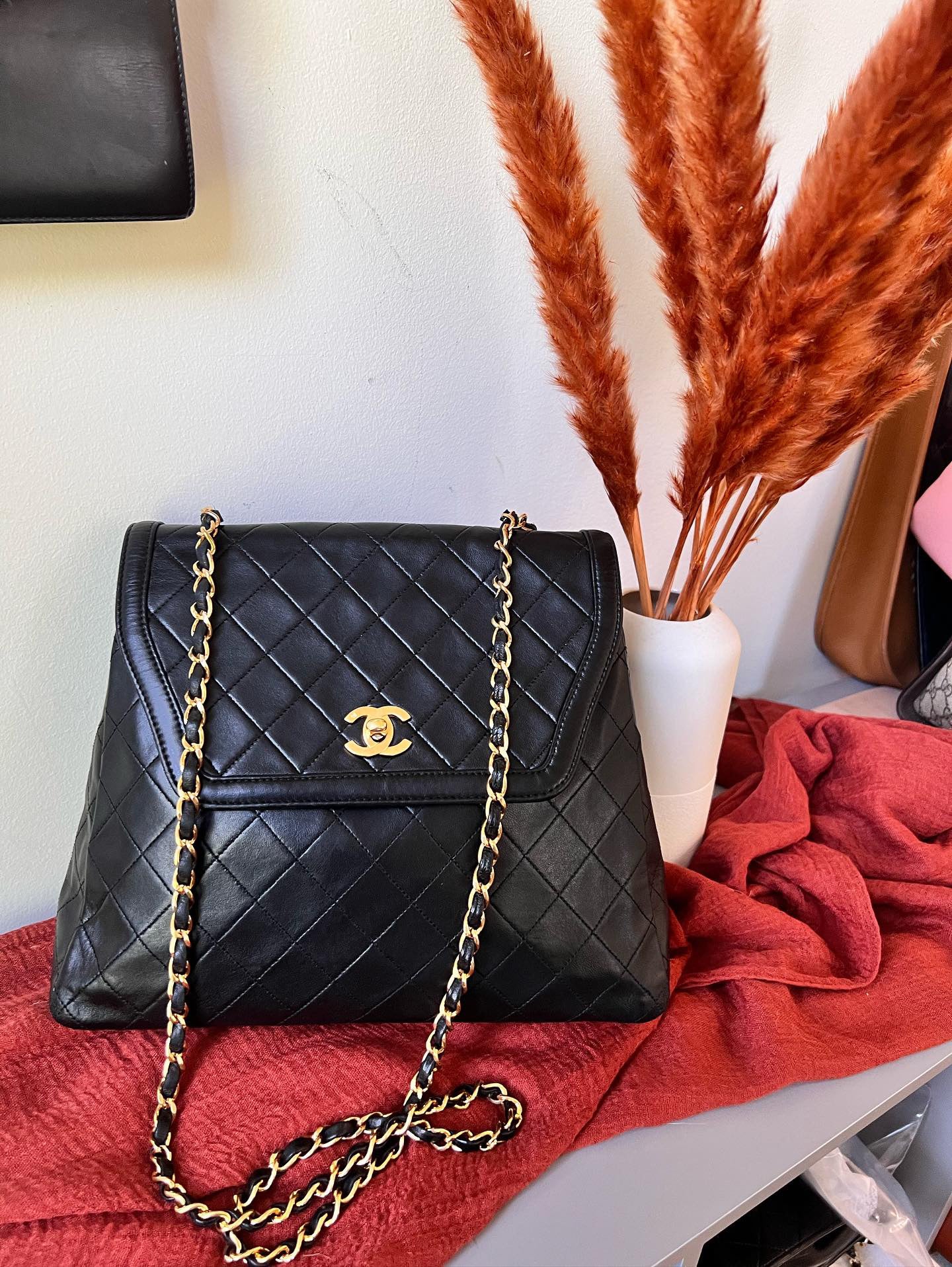 Chanel vintage lambskin 24k gold hardware trapezoid crossbody bag