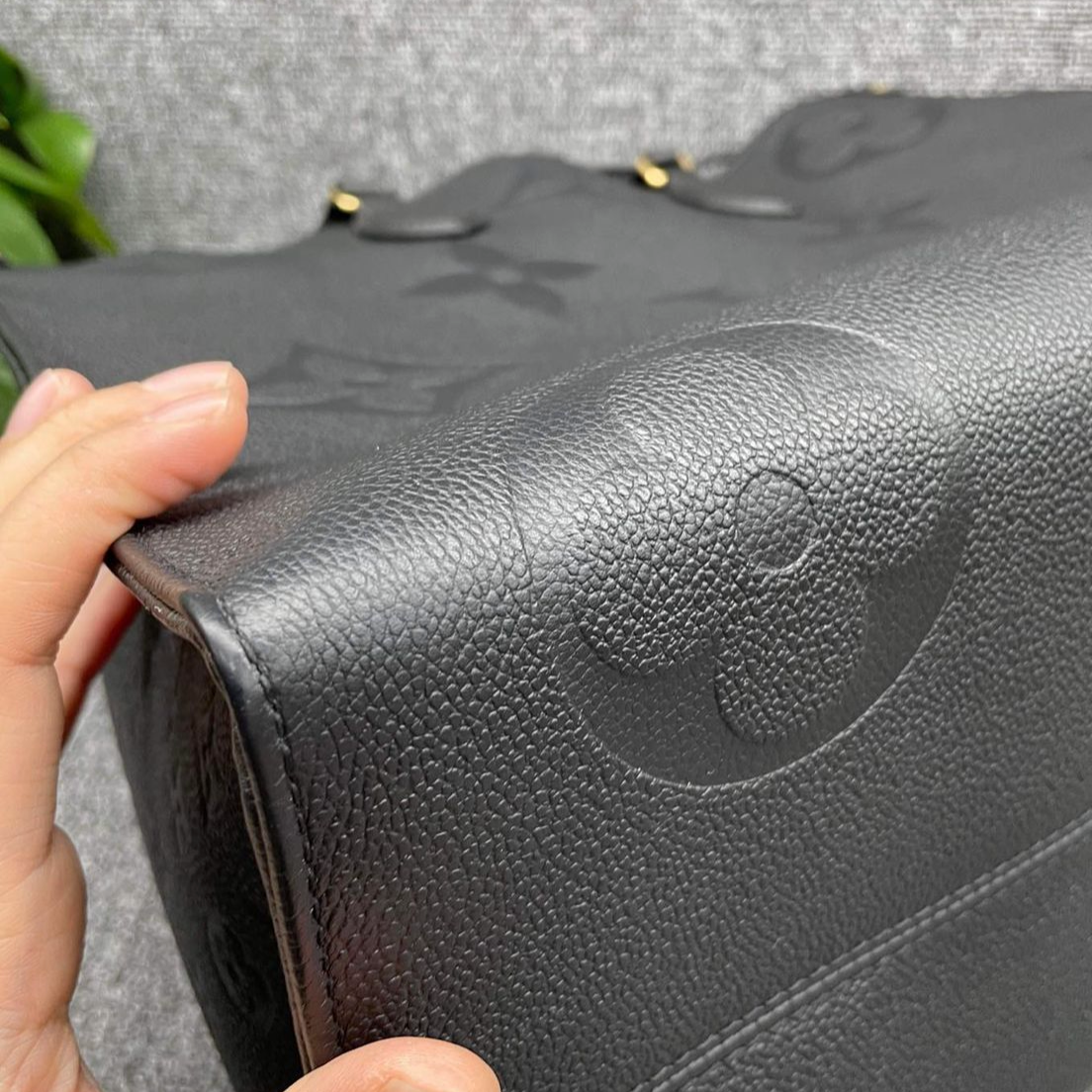 Louis Vuitton Empreinte On The Go GM tote – Bag Babes Boutique LLC
